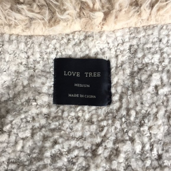 Soft and cozy wool blend vest - Picture 6 of 10